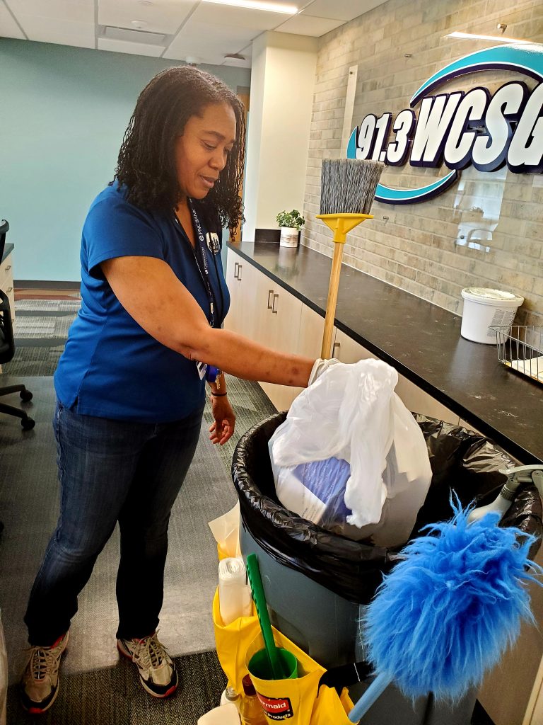 91.3 WCSG Cleaning